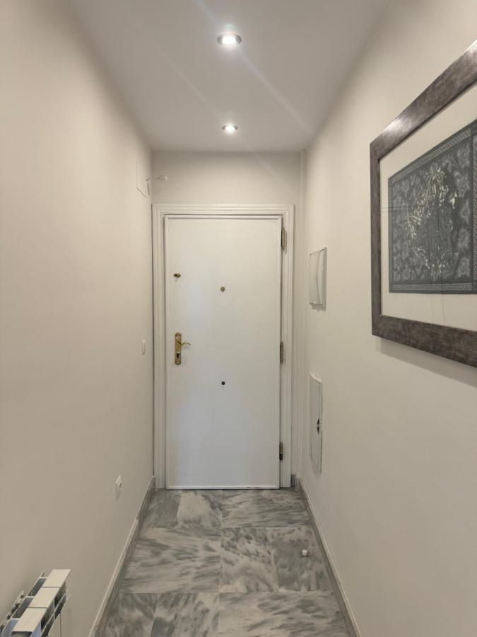 Victoria 32 Suite Малага Экстерьер фото